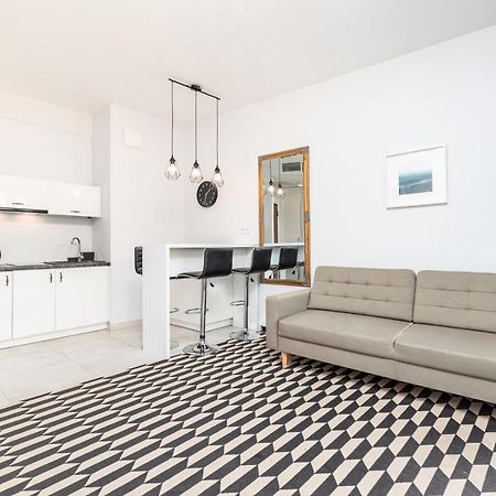 Apartament Prymasa Tysiąclecia 83A  Warszawa Zewnętrze zdjęcie