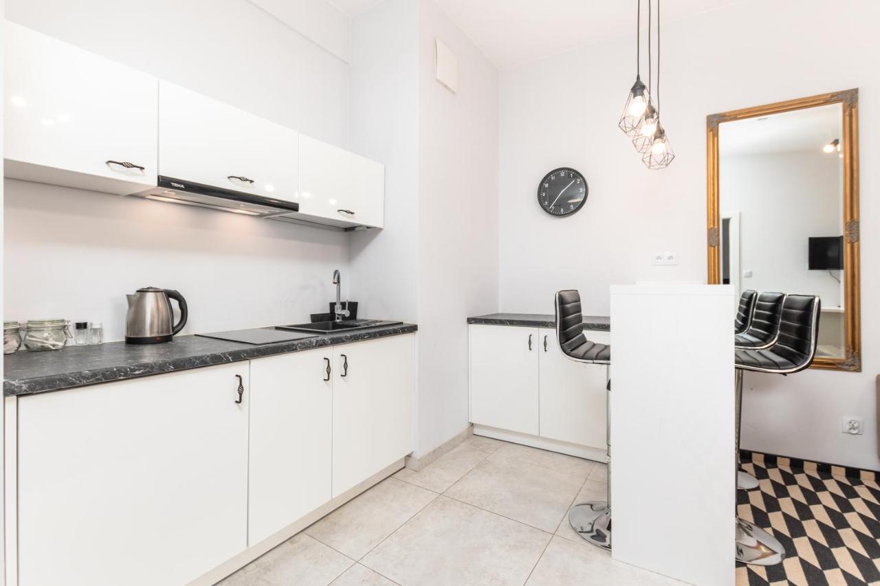 Apartament Prymasa Tysiąclecia 83A  Warszawa Zewnętrze zdjęcie